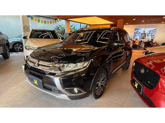 MITSUBISHI OUTLANDER 3.0 GT 4X4 V6 24V GASOLINA 4P AUTOMÁTICO
